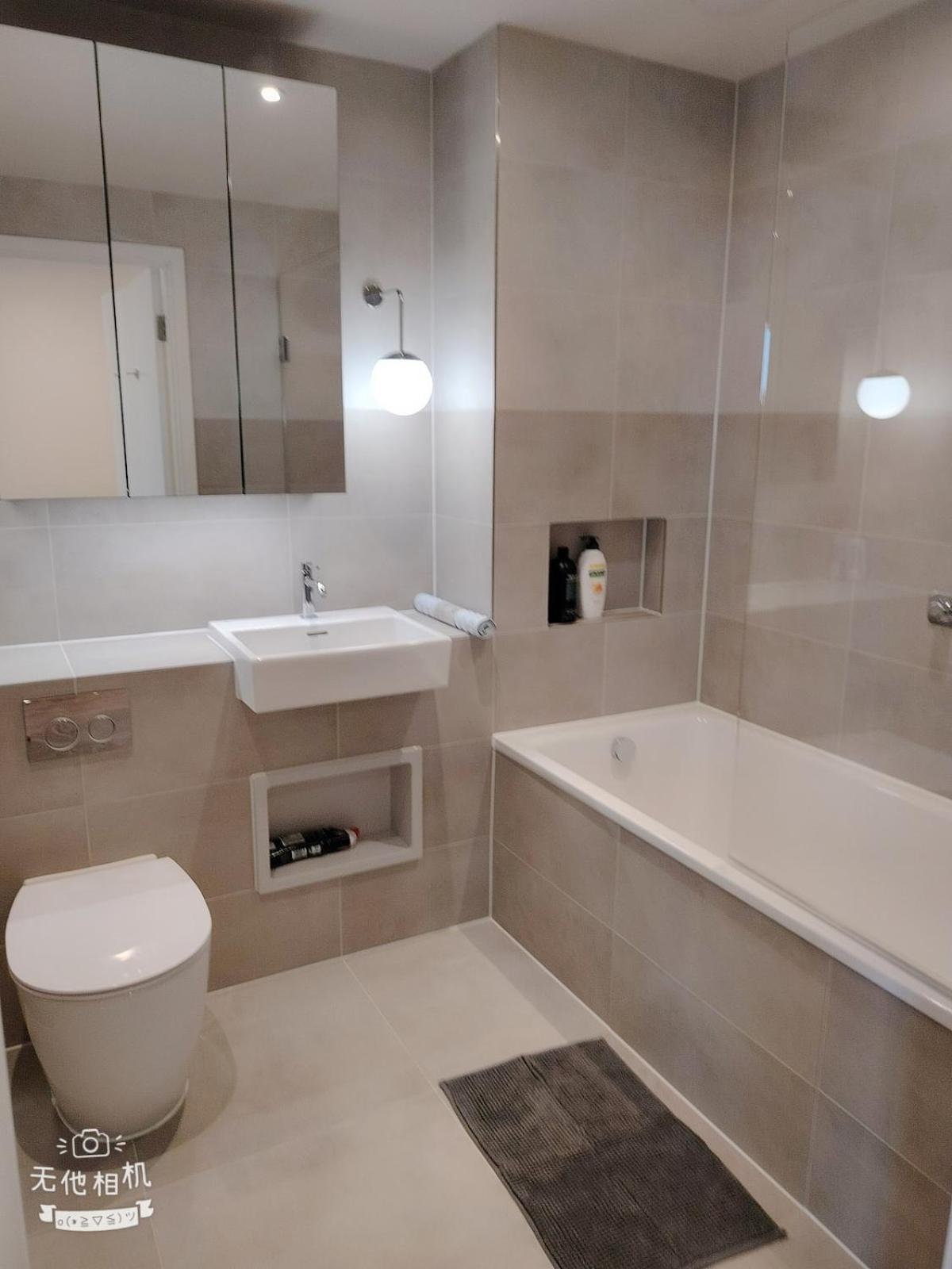 One Bedroom Flat West Ham Apartment